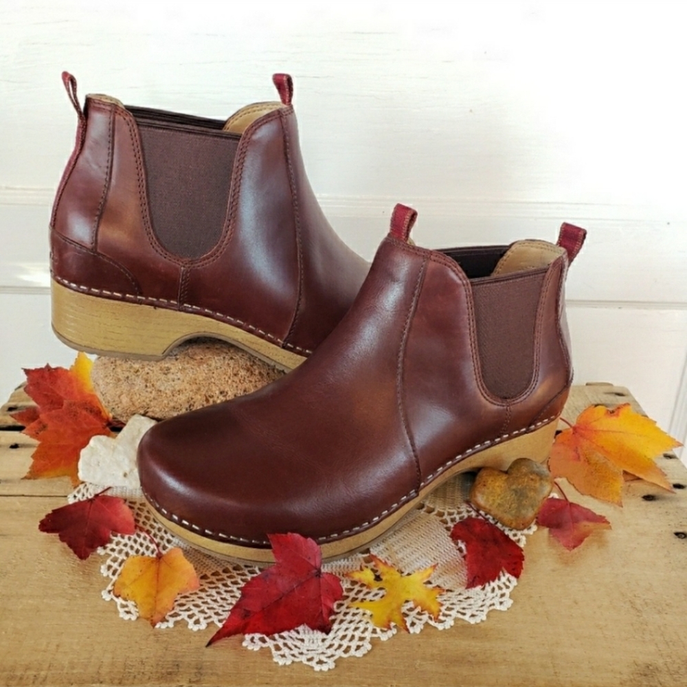 🌿Reserved for Taryn🌿Cordovan Dansko Becka Bootie Chelsea Boho Gypsy Cottage♡ - Picture 9 of 9